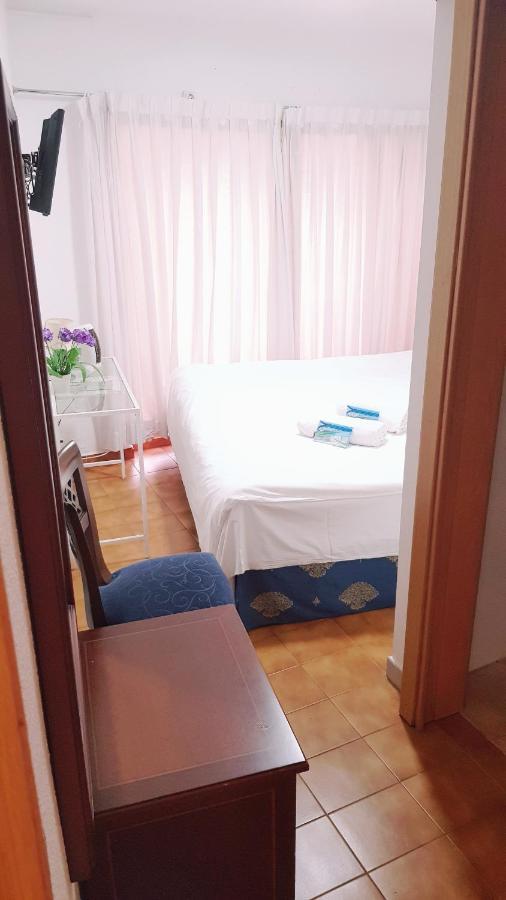 Motel Lavapies Madrid Exterior photo